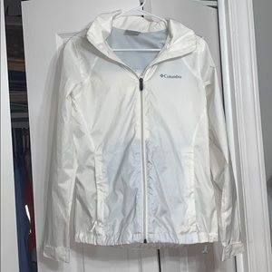 Columbia wind breaker